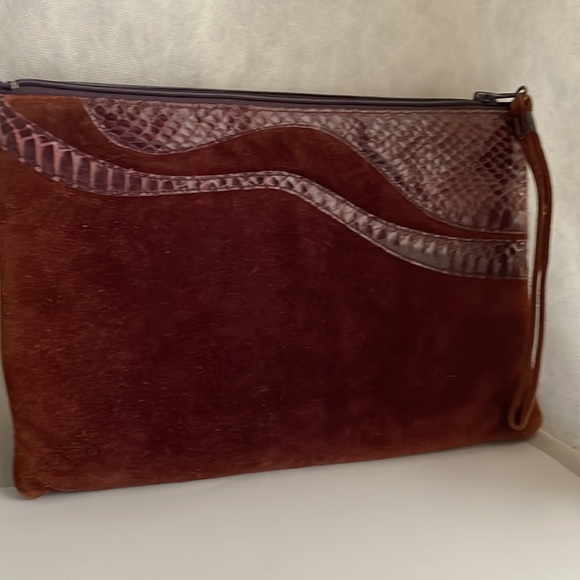 Vintage designer Ruth Saltz suede clutch - Picture 12 of 12
